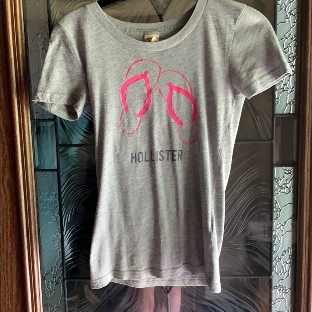 Hollister T-shirt